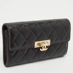 Pre Owned Chanel Black Quilted Leather Golden Class Continental Wallet