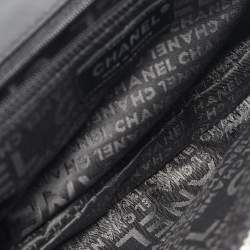 Chanel White/Black Tweed Diagonal CC Flap Bag