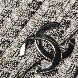 Chanel White/Black Tweed Diagonal CC Flap Bag