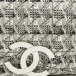 Pre Owned Chanel White/Black Tweed Diagonal CC Flap Bag