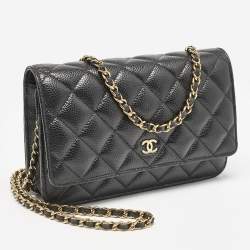 مملوكة مسبقًا Chanel Black Quilted Caviar Leather Classic Wallet on Chain