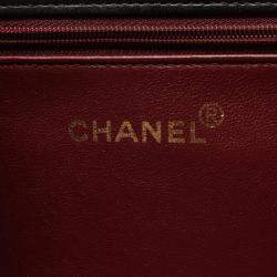 Pre Owned Chanel Black Lambskin Full Flap Chain Shoulder Bag