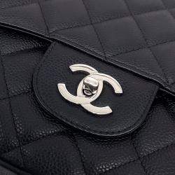 Pre Owned Chanel Black Leather Caviar Classic Jumbobag