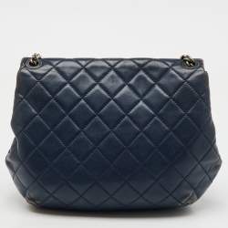 Pre Owned Chanel Navy Blue Quilted Leather Daily Supple Flap Bag