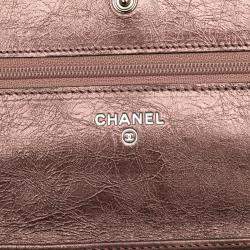 Pre Owned Chanel Pink Reissue 2.55 Quilted Metallic Aged Calfskin Wallet on Chain