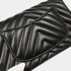 Pre Owned Chanel Black Lambskin Chevron Flap Shoulder Bag 