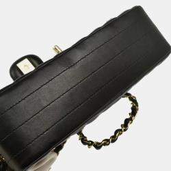 Pre Owned Chanel Black Lambskin Chevron Flap Shoulder Bag 
