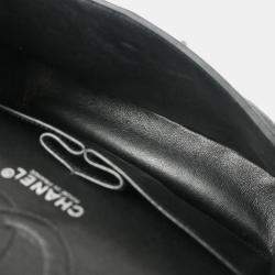 Pre Owned Chanel Black Calfskin Small Classic Double Flap Shoulder Bag