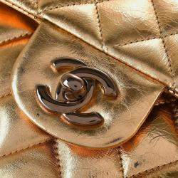 Pre Owned Chanel Gold Metallic Lambskin Medium Classic Double Flap Shoulder Bag
