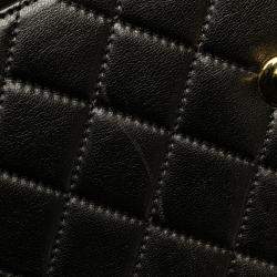Pre Owned Chanel Black CC Quilted Lambskin Chain Flap