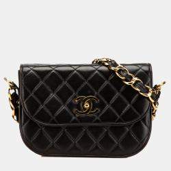 Pre Owned Chanel Black CC Quilted Lambskin Chain Flap