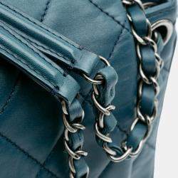 Pre Owned Chanel Blue Quilted Lambskin Accordion Flap