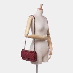 Pre Owned Chanel Red Medium Quilted Caviar Easy Flap
