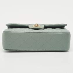 Pre Owned Chanel Green Quilted Caviar Leather Small Classic Double Flap Bag