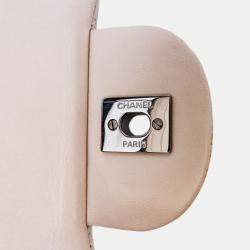 Pre Owned Chanel White Lambskin Jumbo Classic Double Flap
