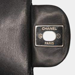 Pre Owned Chanel Black Patent Medium Classic Double Flap