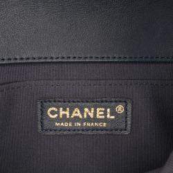 Pre Owned Chanel Navy Blue Mini Quilted Lambskin Crush on Chains Flap