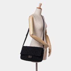 Pre Owned Chanel Black Quilted Tweed Reissue 2.55 Easy Jumbo  Messenger Bag