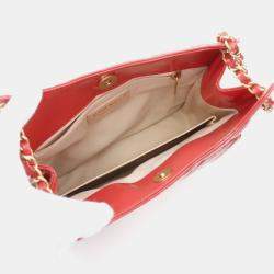 Pre Owned Chanel Red Patent Leather Hobo Chain Shoulder Bag