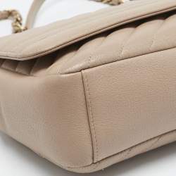 Pre Owned Chanel Beige Diagonal Quilted Leather Medium Flap Bag