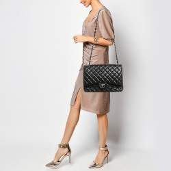 Pre Owned Chanel Black Quilted Lambskin Leather Maxi Classic Double Flap Bag