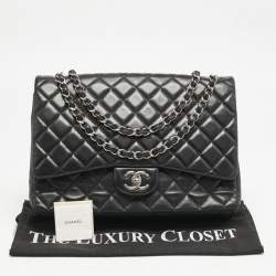 Pre Owned Chanel Black Quilted Lambskin Leather Maxi Classic Double Flap Bag