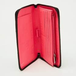 Pre Owned Chanel Black Quilted Leather CC Cambon Ligne Zip Around Organizer Wallet