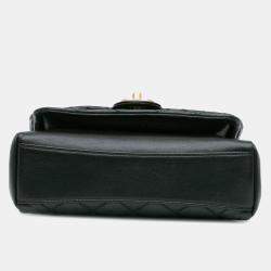 Chanel Black CC Quilted Lambskin Chain Link Flap