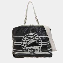 Pre Owned Chanel Black Patent Leather 2019 La Pausa Bay Camera Case