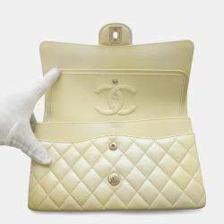 Pre Owned Chanel Matelasse Double Flap Chain shoulder Bag Metalic yellow Calf Leather Size 25