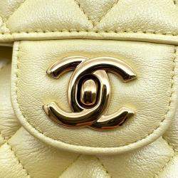Pre Owned Chanel Matelasse Double Flap Chain shoulder Bag Metalic yellow Calf Leather Size 25