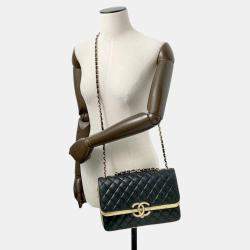 Pre Owned Chanel Black/Gold Lambskin Paris-New York CC Chic Chain Shoulder Bag 