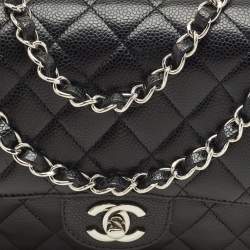 Pre Owned حقيبة شانيل كلاسيك جلد كافيار أسود مبطن متوسطة بقلاب مزدوج