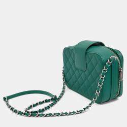 Pre Owned Chanel Green Leather caviar chain Crossbody bag