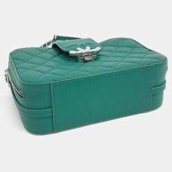 Pre Owned Chanel Green Leather caviar chain Crossbody bag