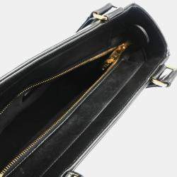 Pre Owned Chanel Black Lambskin Choco Bar Shoulder Bag