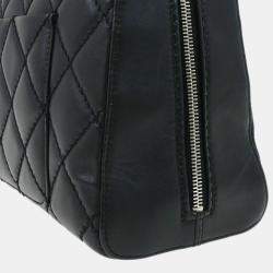 Pre Owned Chanel Black Calfskin Wild Stitch Handbag 