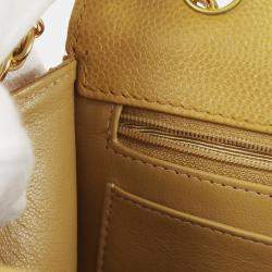 مملوكة مسبقًا حقيبة شانيل قلاب كلاسيك جامبو جلد عجل بيج عاتق