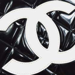 Chanel Black Patent Leather Heart Vanity Handbag