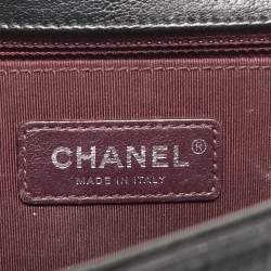Pre Owned Chanel Black Chevron Quilted Leather Gabrielle Flap Bag