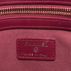 Pre Owned Chanel Burgundy Quilted Lambskin Leather Medium O Case Clutch
