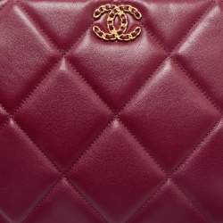 Pre Owned Chanel Burgundy Quilted Lambskin Leather Medium O Case Clutch