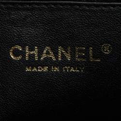 Pre Owned Chanel Black Quilted Caviar Leather Maxi Classic Single Flap Bag