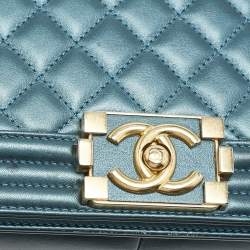 Chanel Metallic Green Quilted Leather Medium Boy Flap Bag