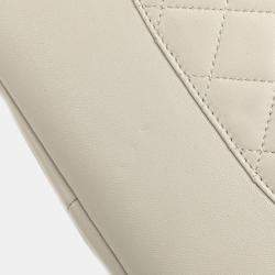 Pre Owned Chanel White Quilted Lambskin and Shearling CC Muff Flap