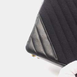 Chanel Black Chevron Lambskin and Jersey Shoulder Bag