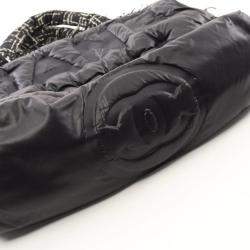 Pre Owned Chanel Black Nylon Coco Tweed Doudoune Bowling Bag
