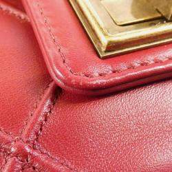 Pre Owned Chanel Red Shoulder Bags