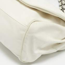 Pre Owned Chanel White Leather Triple Chain Flap Bag