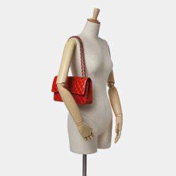 Pre Owned Chanel Red Medium Classic Lambskin Double Flap